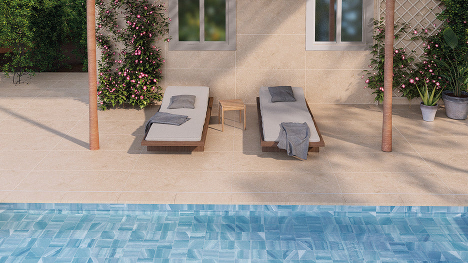 Pool Tile Installation: What Homeowners Need to Know