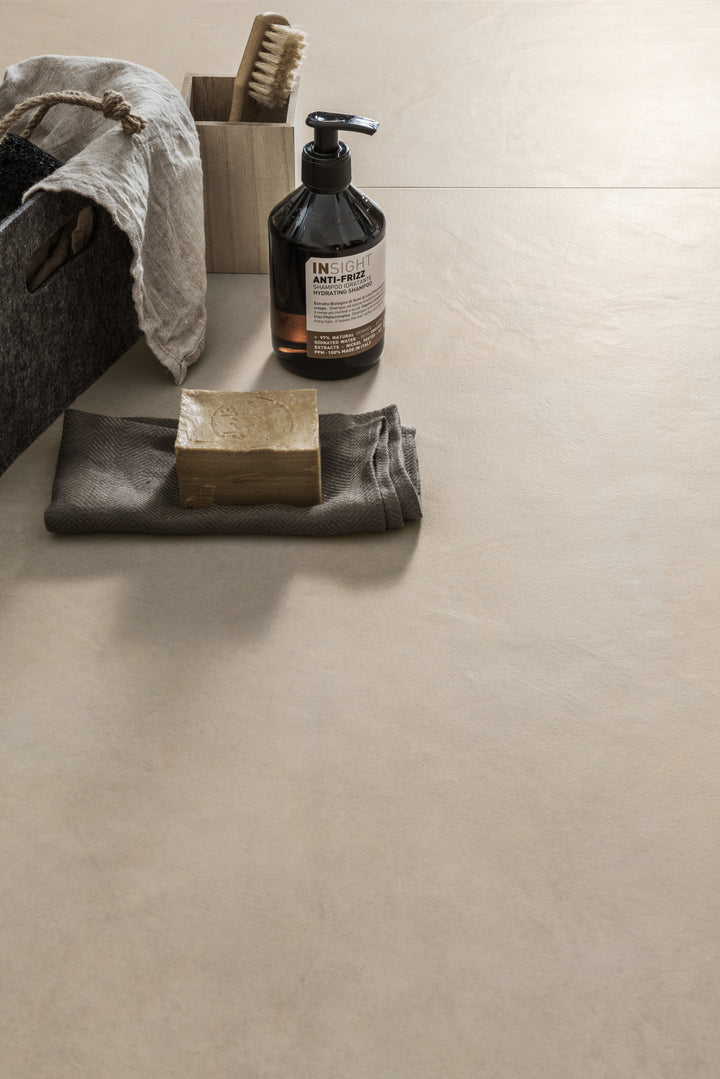 A lifestyle setting featuring Creos Cookie matte porcelain, radiating warmth and contemporary appeal with its soft-toned finish.