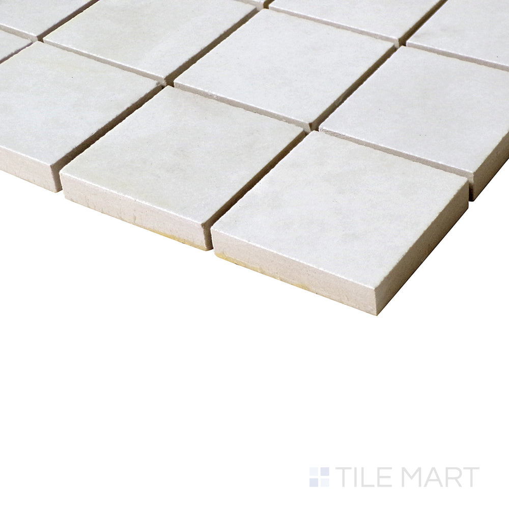 Angled perspective of Luxury Kristalus White 2