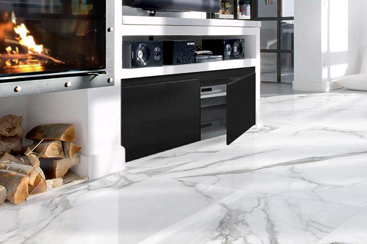 A bright and airy setting with Polished Marble Statuario Venato 48X48 porcelain, capturing the grandeur of classic Italian marble in a large format.