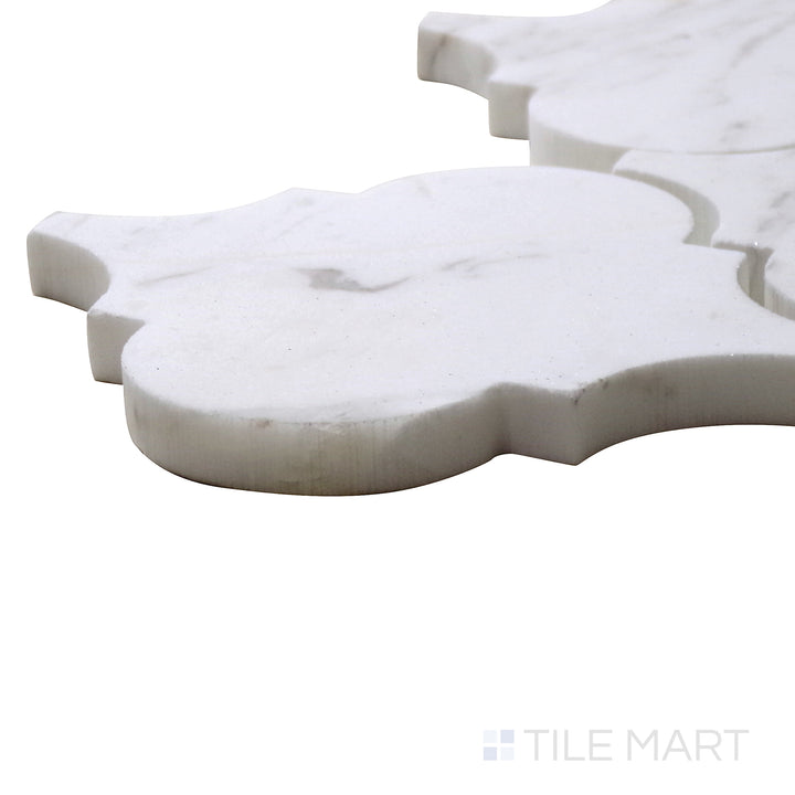 Detailed corner shot of Sto-Re Volakas Arabesque Polished Marble Mosaic, featuring graceful arabesque patterns and soft gray veining for a luxurious aesthetic.