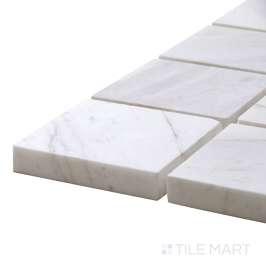 Corner angle of Sto-Re Volakas 2.25" Square Polished Marble Mosaic, displaying its classic white-gray marble in a polished square arrangement.
