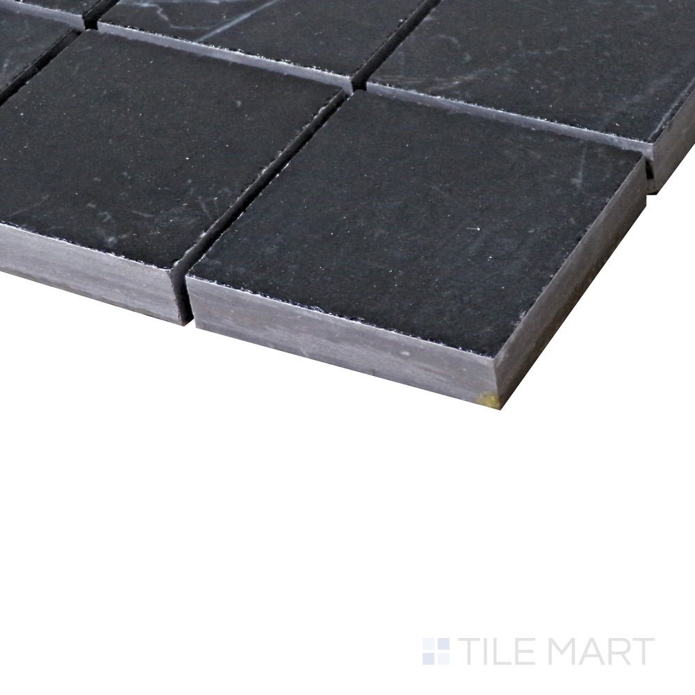 Diagonal shot of Tele Di Marmo Revolution Calacatta Black 2