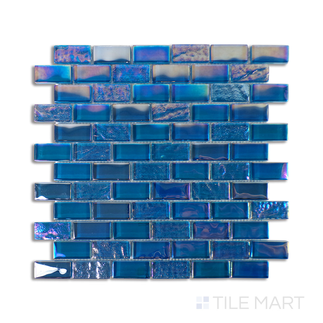 Bird’s-eye view of Vidrofina Ocean Blue Brick Glossy Glass Mosaic, an ocean-inspired blue glass tile in a rectangular brick formation for a dynamic appearance.