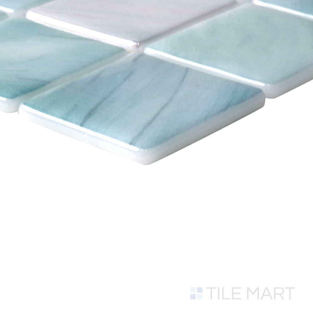 Slanted perspective of Onix Glass Delbin 2