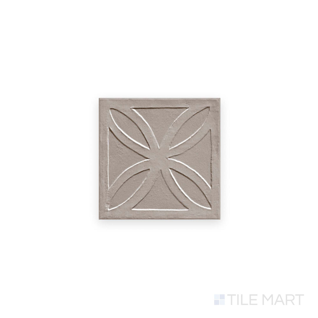 Aerial view of Amuri Struttura 3D Gelosia Grigio 8x8 Matte Porcelain Tile displaying cool gray tones and structured 3D surface viewed from above.