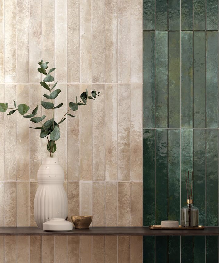 The glossy finish lends Bali Isle Of Pine a reflective, light-amplifying quality across its surface.