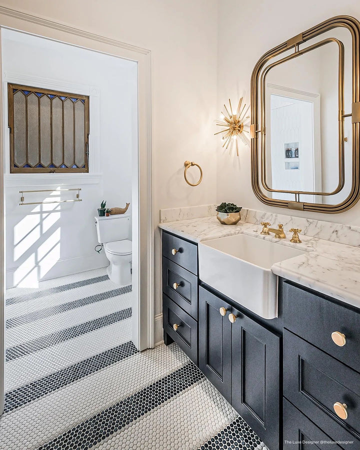 A crisp and clean aesthetic achieved with 360° White 3/4" Penny Round Gloss Glazed Porcelain Mosaic, creating a timeless and bright ambiance in any space.