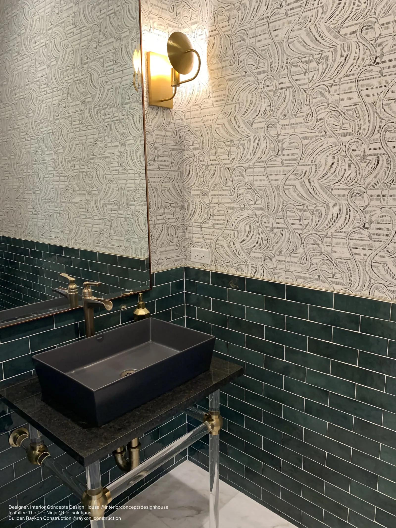Cloe Green 2.5X8 Gloss Glazed Ceramic Subway Tile | Tilemart