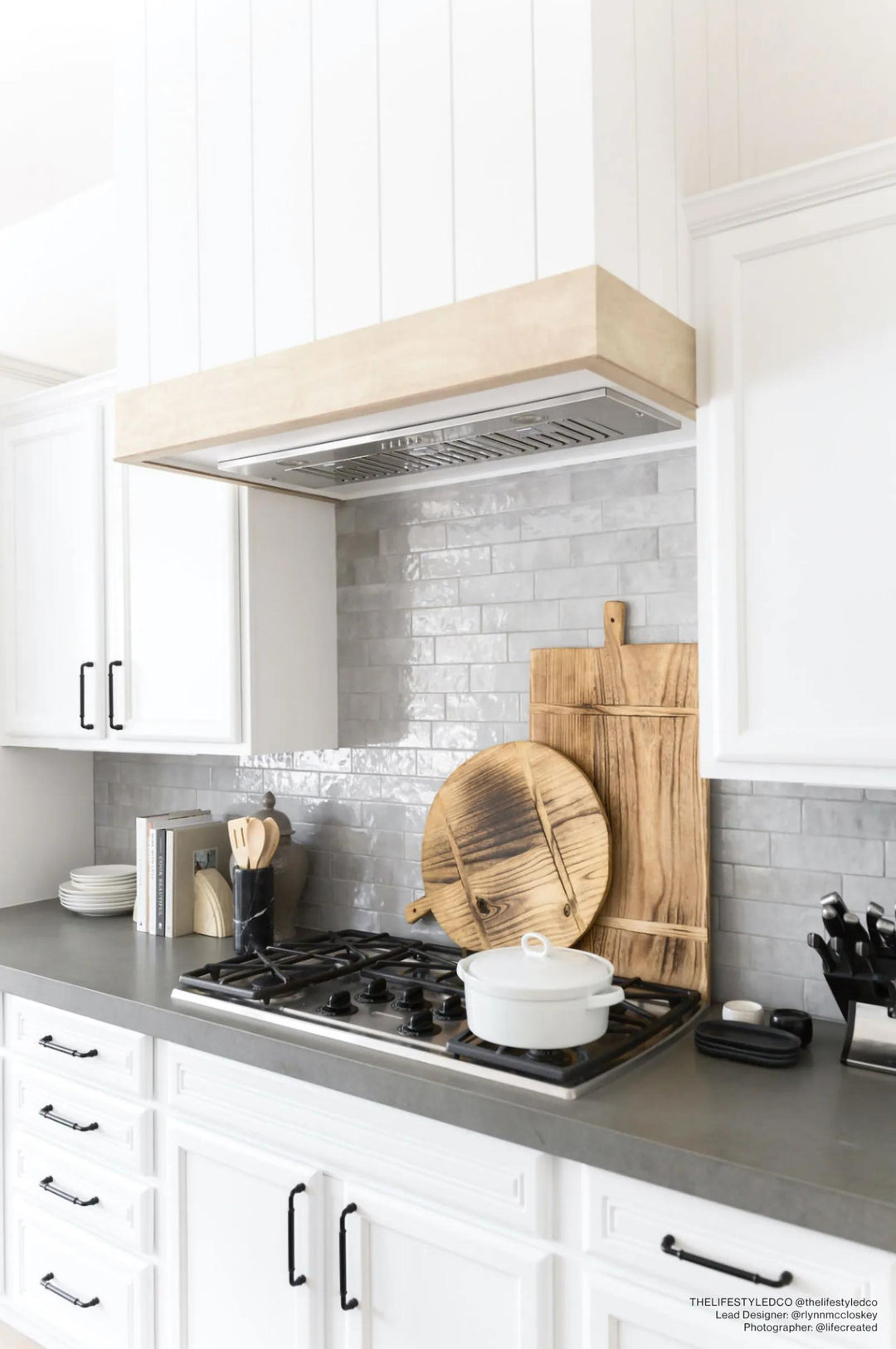 A cool gray glossy surface provides a sleek and modern aesthetic, seamlessly integrating into various spaces with Cloe Grey 2.5x8 gloss glazed ceramic.