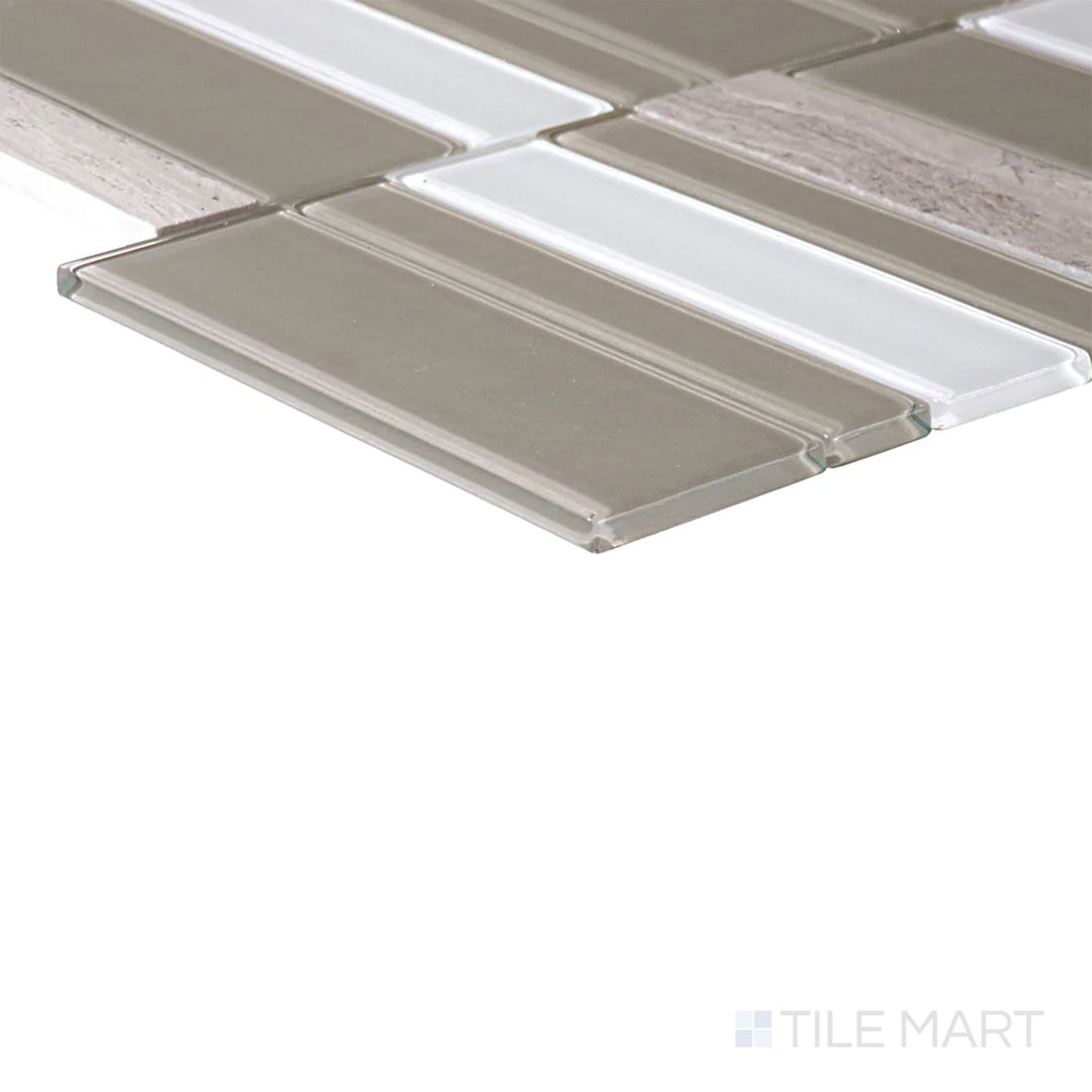 Corner angle of Simplystick Mosaix Chenille White and Glass Blend Honed Marble, Limestone Mosaic, emphasizing its soft white hues blended with delicate glass pieces.