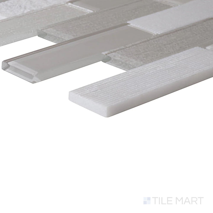 Corner-focused shot of Simplystick Mosaix Daphne White and Glass Blend Honed and Polished Marble, Limestone Mosaic, highlighting its balanced honed and glossy textures.