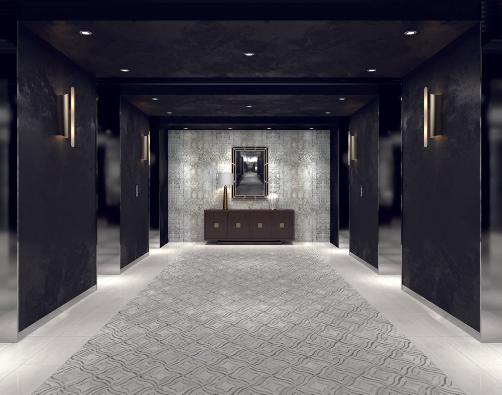 A harmonious combination of Carrara White and Bardiglio marble with a polished finish enhances classic elegance in this Lavaliere Carrara White/Bardiglio Melody mosaic.