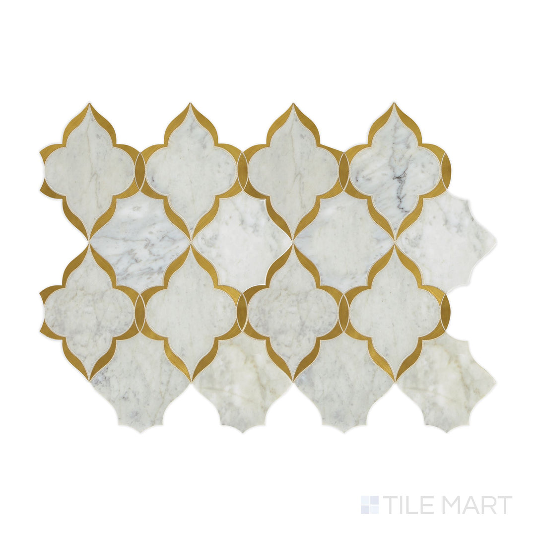 Captured from above, the Lavaliere Carrara White/Brass Kapali polished Carrara mosaic features a refined design of white Carrara marble and polished brass elements, perfect for luxurious and contemporary spaces.