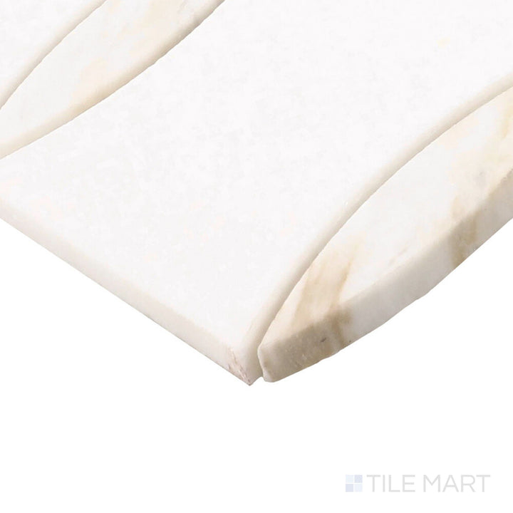 Angled close-up of Perfit Mosaix Namaste & Thassos Bannister Polished Mosaic, showcasing its elegant white Thassos marble with a polished mosaic pattern.