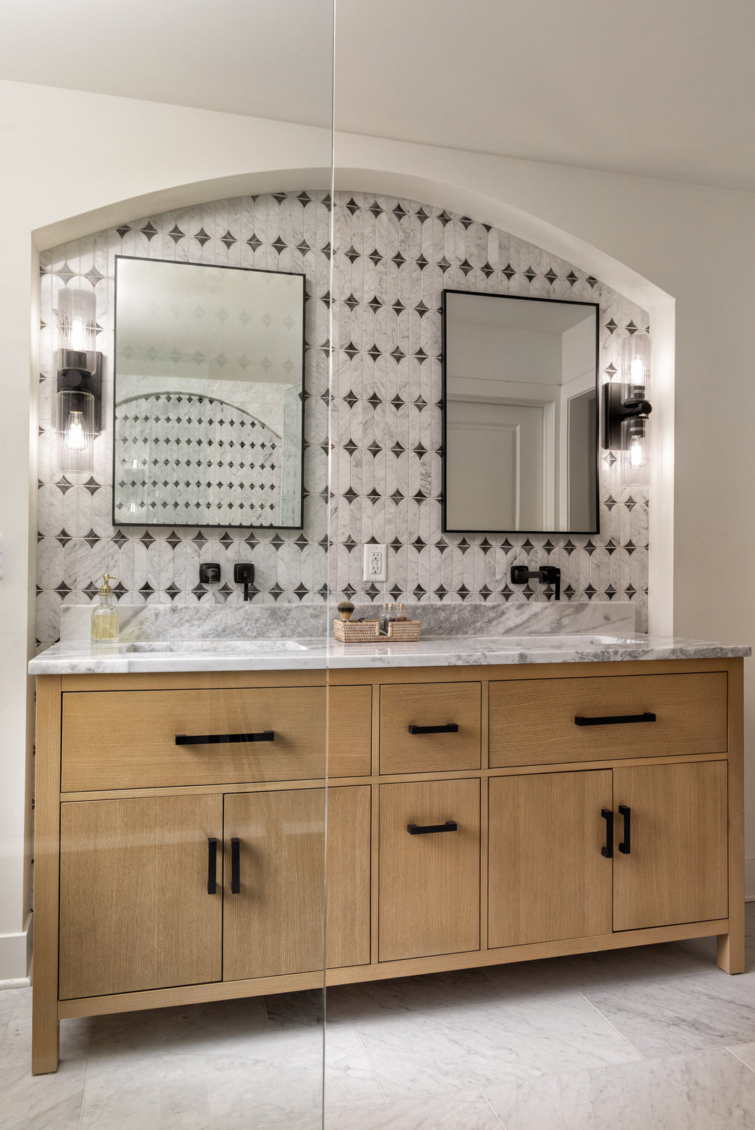 Perfit Mosaix Ashen Palissandro & Carrara White Spring polished mosaic tile featured in a refined design, blending layered stone textures and contrasting marble tones.