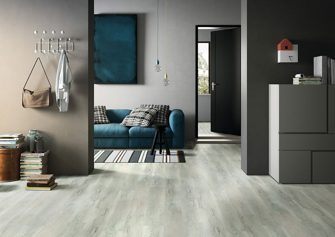 Bringing focus to the sophisticated look of CYRUS KARDIGAN 7x48 VINYL TILE with a LOW GLOSS finish, providing a durable yet stylish look to the interior.
