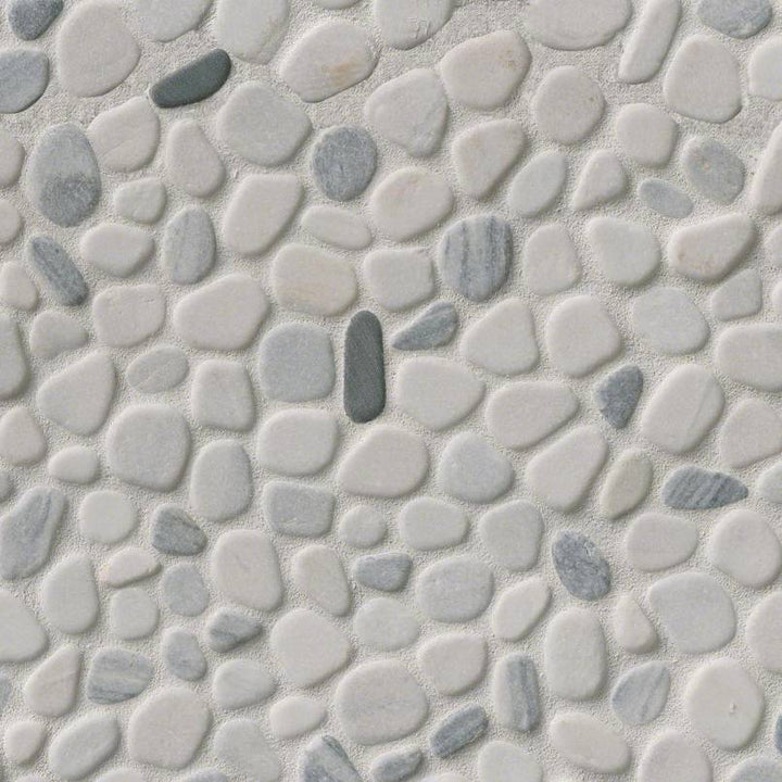 Top-down view of BLACK AND WHITE PEBBLES MESH BACKED in PORCELAIN MOSAIC with a TUMBLED finish, displaying the unique finish and depth of BLACK & WHITE color.