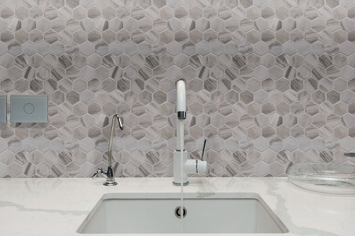 Bringing focus to the sophisticated look of EDEN BARDIGLIO 2XX2 HEXAGON MATTE PORCELAIN MOSAIC with a MATTE finish, complementing the contemporary décor with modern flair.