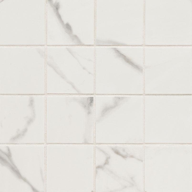 Top-down view of KAYA CALACATTA VENATO 3X3 MATTE in PORCELAIN MOSAIC with a MATTE finish, presenting the smooth texture and material richness.