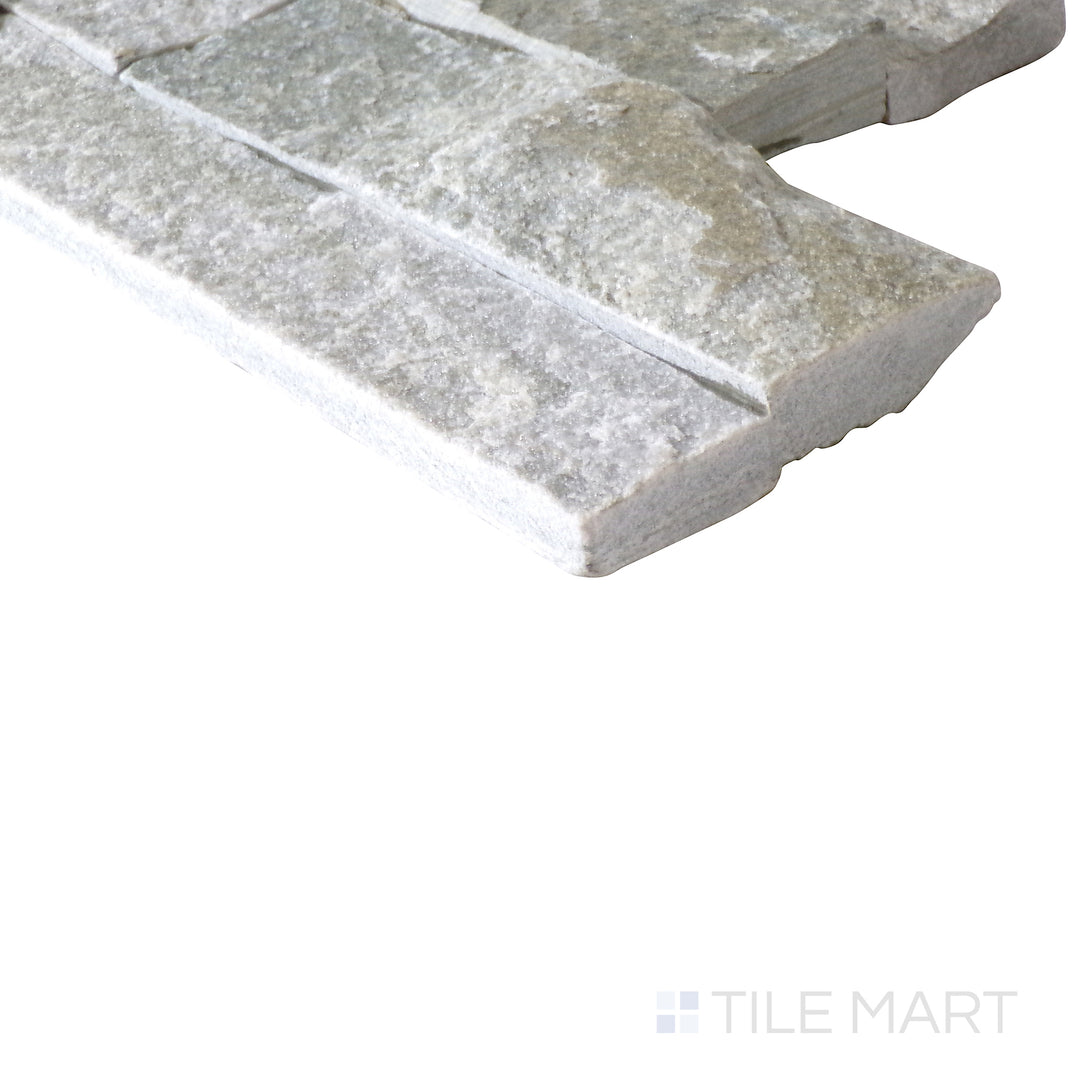 Corner shot of MALIBU HONEY 6X24 PANEL QUARTZITE PANEL with a SPLITFACE finish, showing the robust material and finely finished edge through a focused corner view.