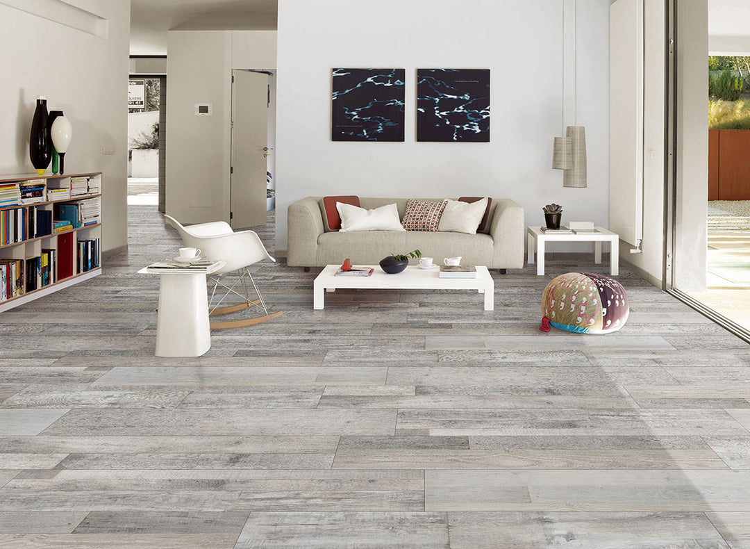Open layout showcasing Prescott XL Mezcla 9X60 flooring, delivering a rustic yet refined ambiance.