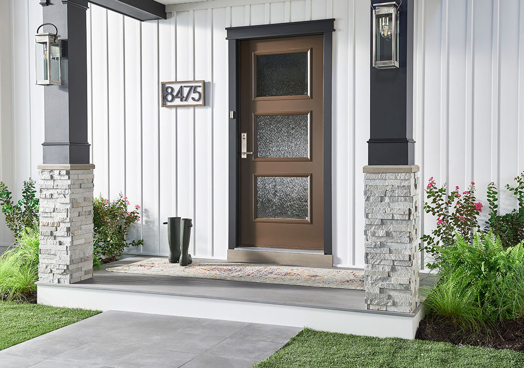 Displaying the refined texture of SIERRA BLUE LEDGER CORNER QUARTZITE PANEL with a SPLITFACE finish, providing a durable yet stylish look to the interior.