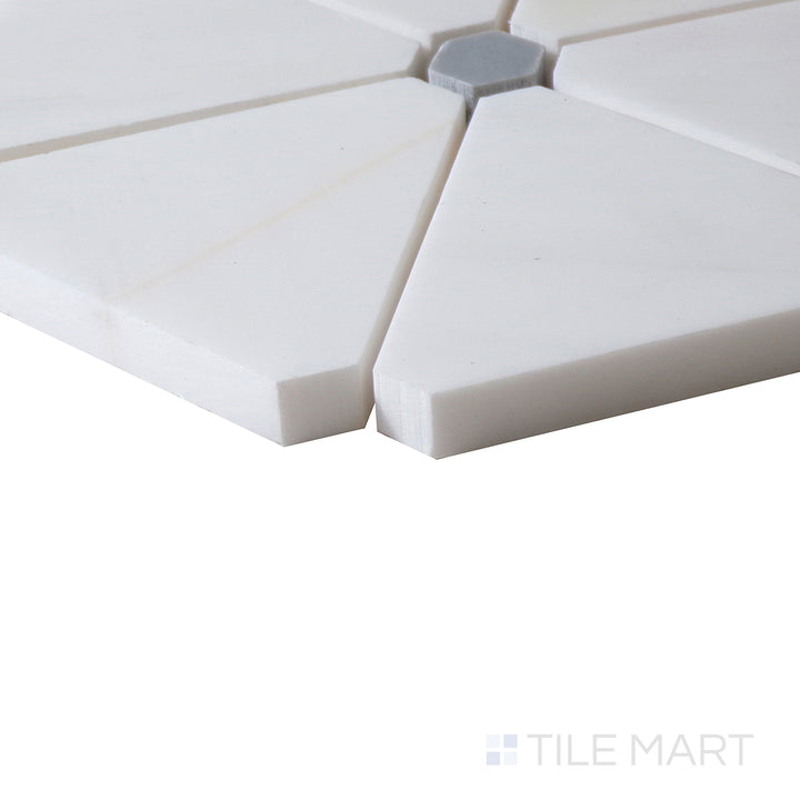 Corner shot of BIANCO DOLOMITE PINWHEEL MOSAIC MARBLE MOSAIC with a POLISHED finish, offering a close-up look at the product's durability and material thickness at the corner.