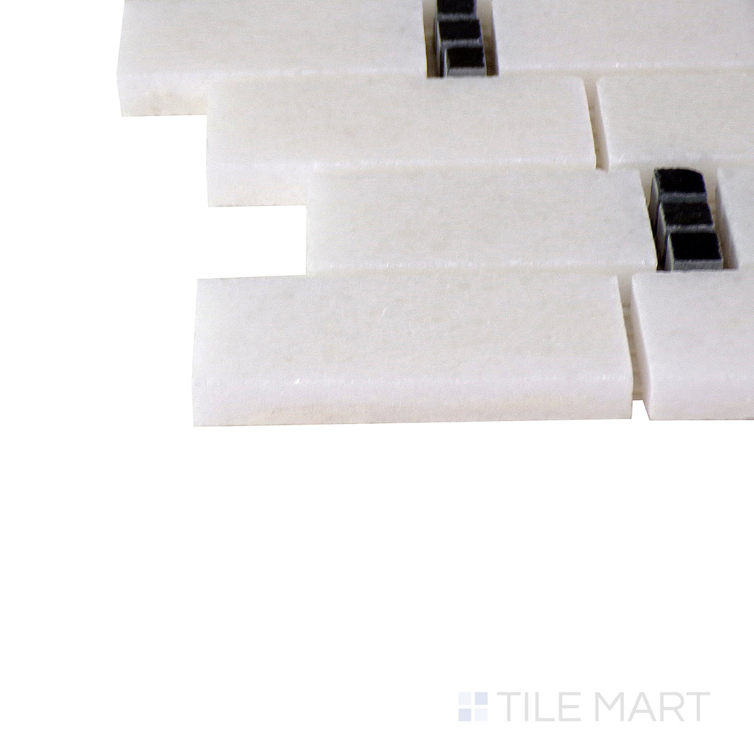 Corner view of the beige tile, highlighting its premium ceramic material and elegant, thin profile.