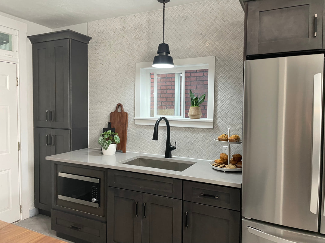 Rockart Crossed Basket Weave polished Oriental White mosaic, combining classic basket weave styling with a sleek polished finish.