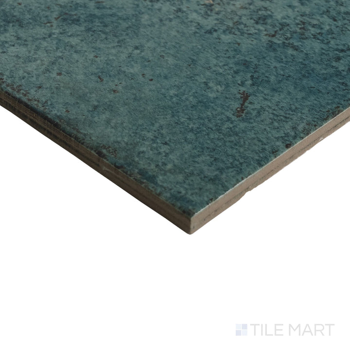 Corner view of Tahiti Emerald 6x6 R11 tile showing its matte green surface and subtle textured edge.