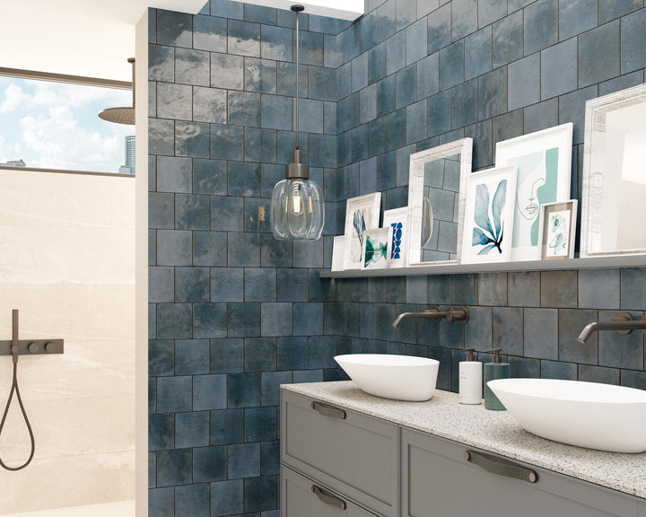 Glossy porcelain tile in Agadir Lago's refreshing blue, 6x6 format for compact yet striking applications.