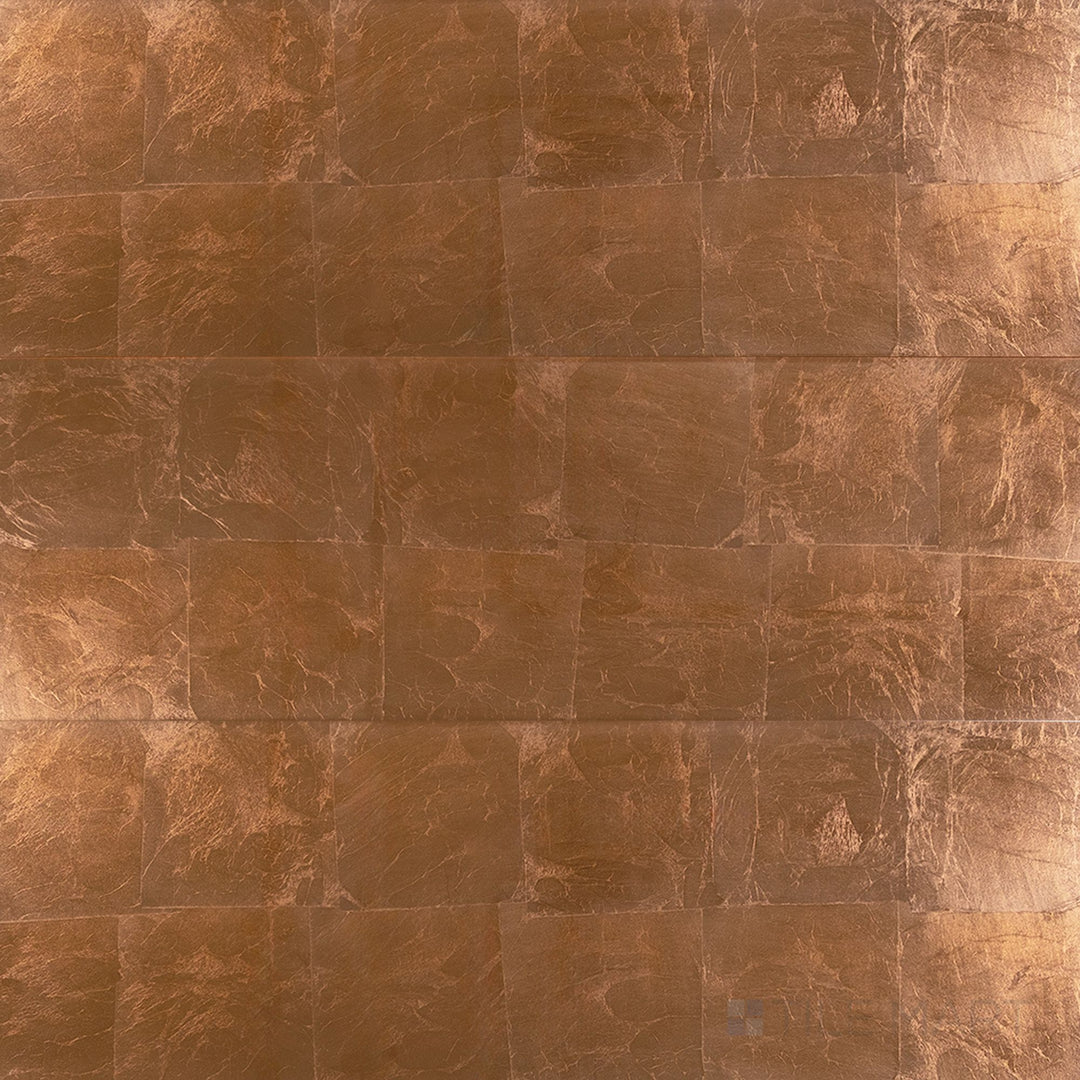 A coppery metallic sheen and crystal clarity define this 10x30 Cristal Foglio Di Rame glass tile.