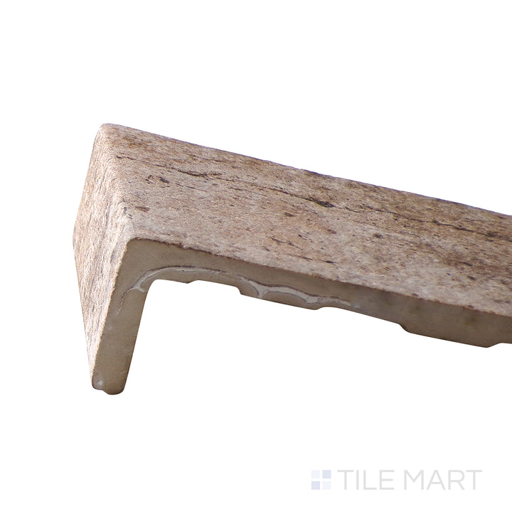 Angled corner view of the 4X4-3/4X3-5/16 CHICAGO tile, made from porcelain material.