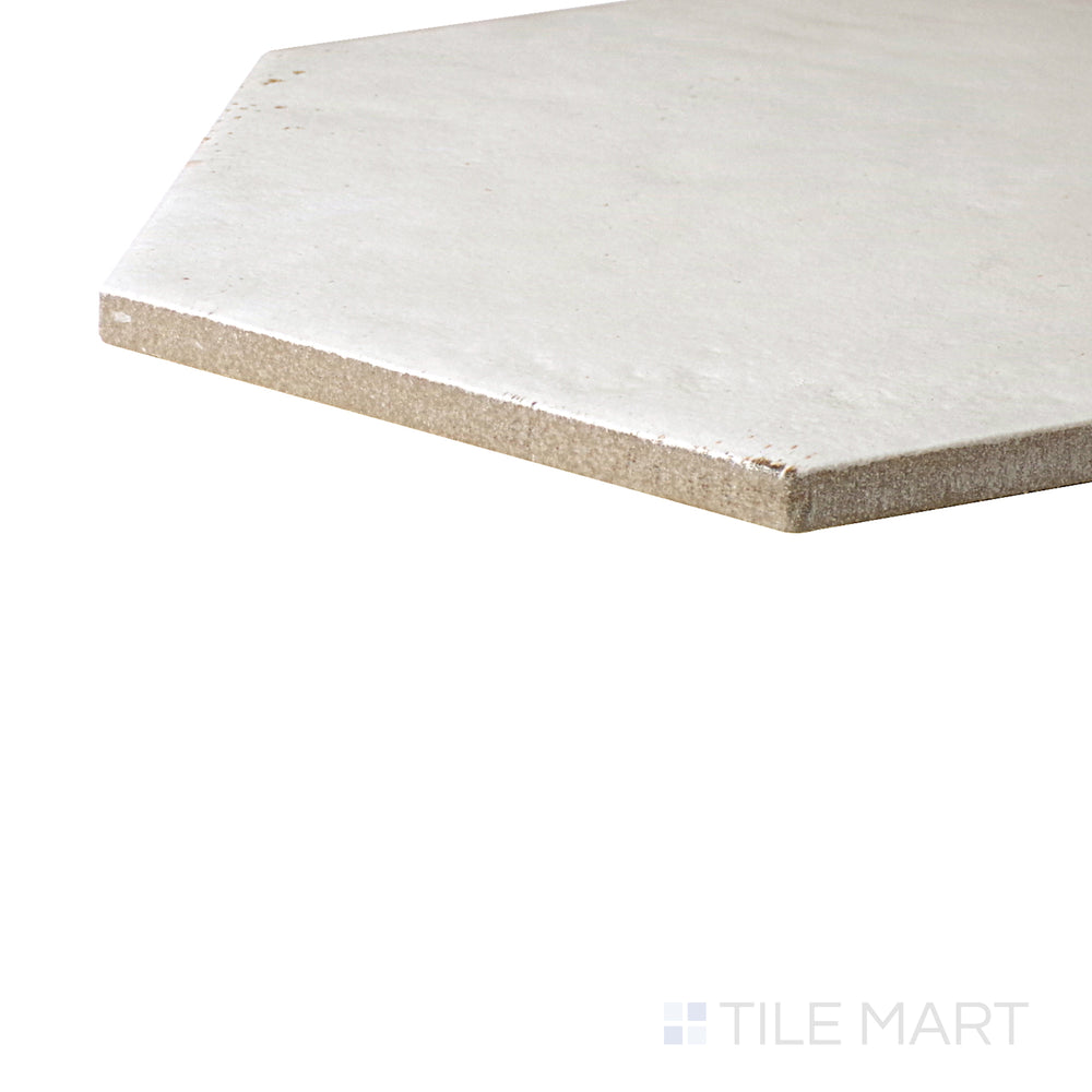 A contemporary decor, featuring BIANCO EDEN tile with a refined texture, enhancing the overall ambiance.