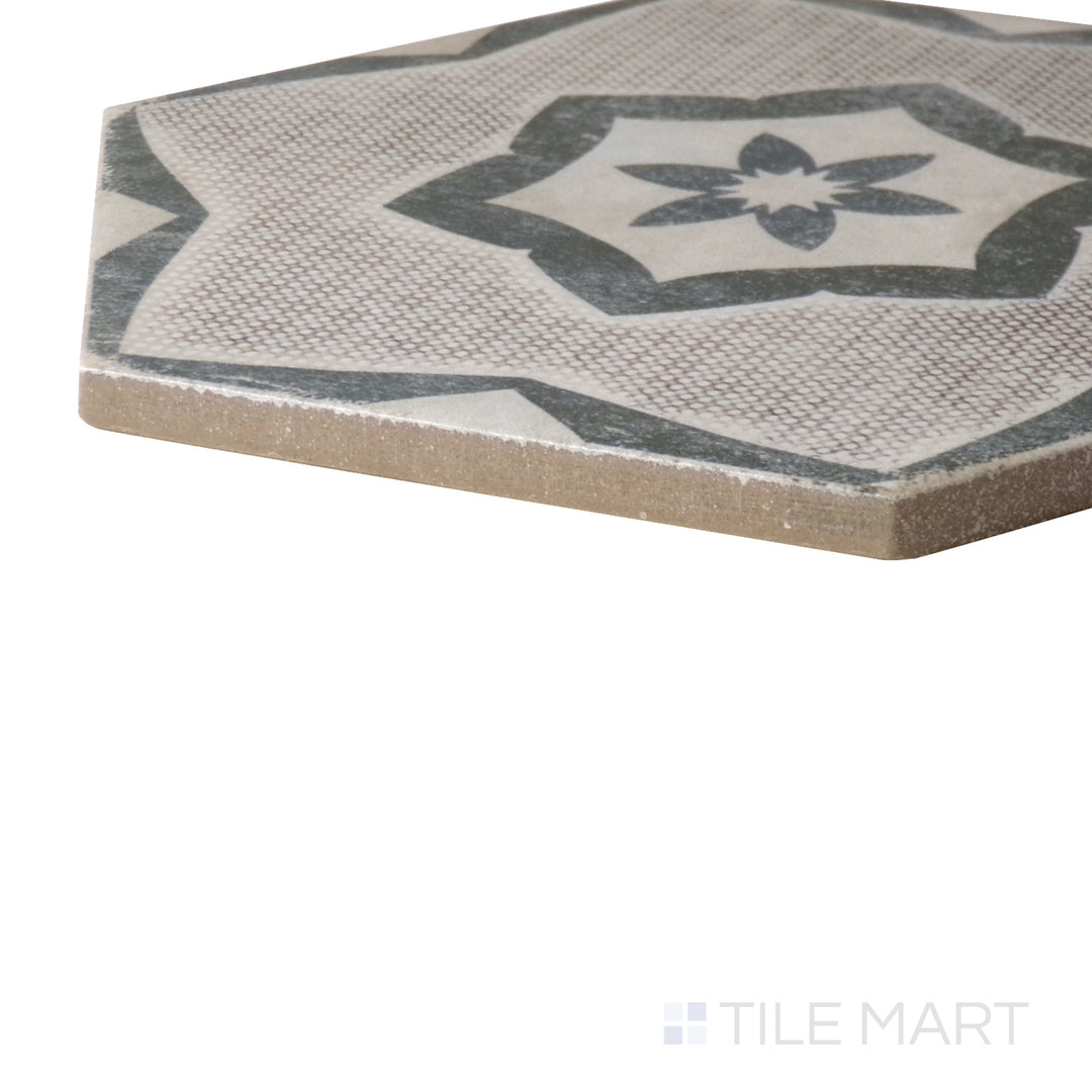 A room scene, featuring COTONE EDEN tile with a refined texture, complementing the design with elegance.