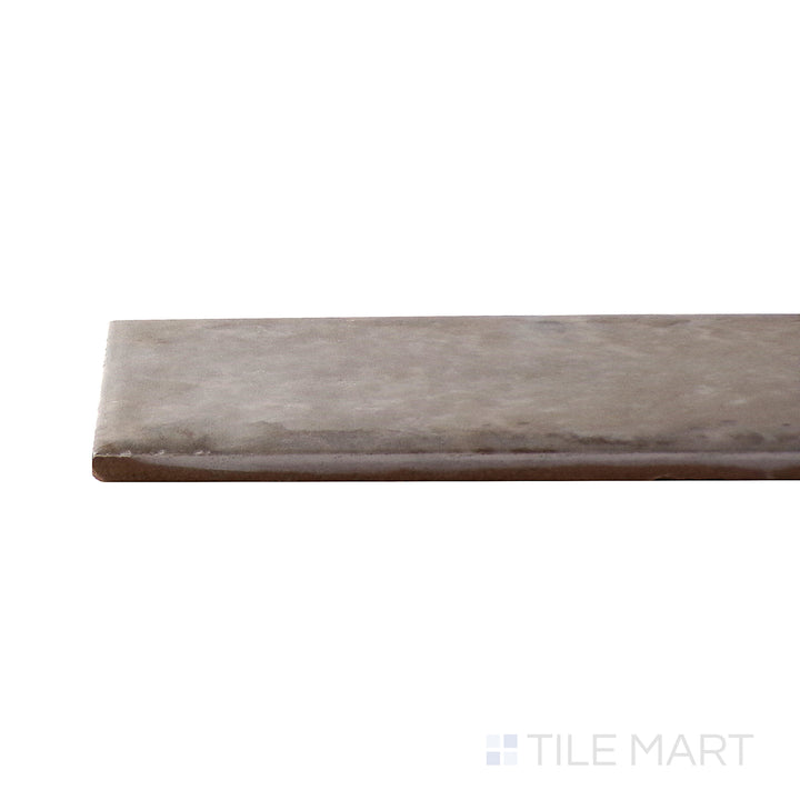 Precise edge of the 2x10 ORGANIC CLAY tile, made from durable stone.