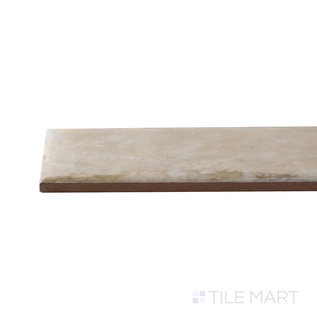 Precise edge of the 2x10 ORGANIC CLAY tile, made from premium marble.