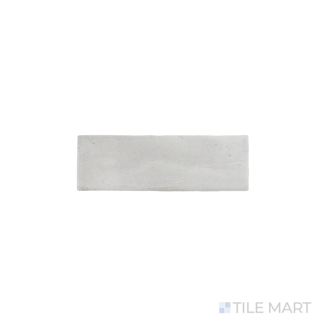 An angled look at the grey soco tile, highlighting its matte surface and the boldness of its deep shade.