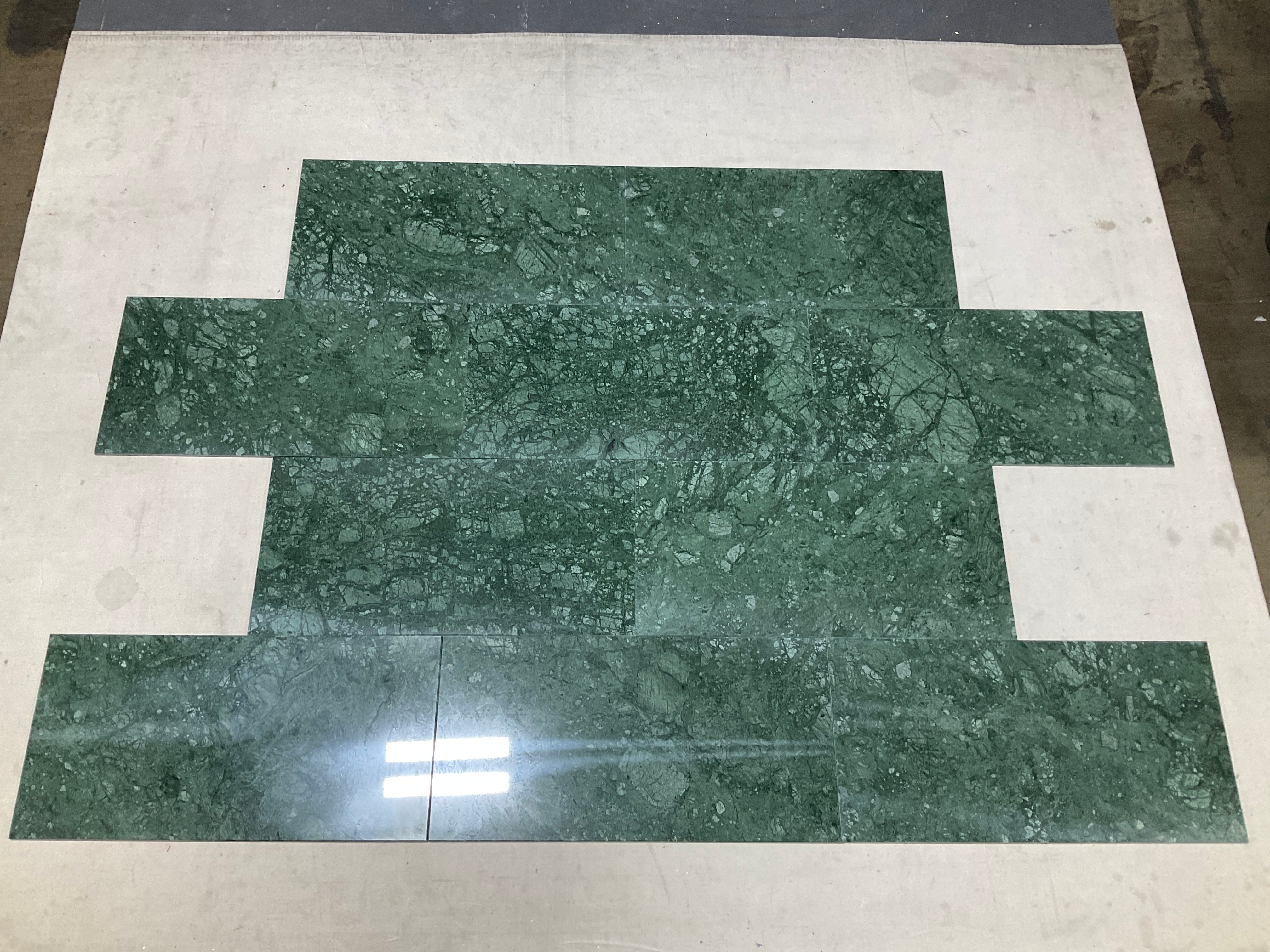 【極美品・定価8.15万円・g56】Cushion Green Marble Empress Green Marble 12X24 Polished – Tilemart