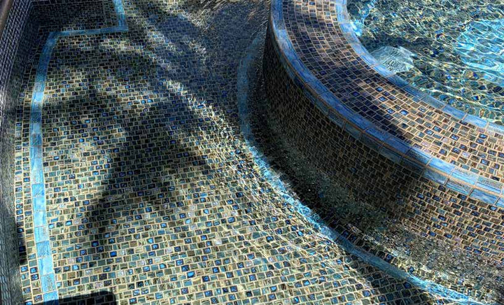 Nami 1-1/8X1-1/9 Square Shoreline Glossy Mosaic