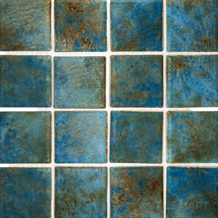 Aerial look highlighting the JOYA 300 ALBI 3X3 in SEMI GLOSS finish. Its design is suited for modern settings where texture and tone are essential.