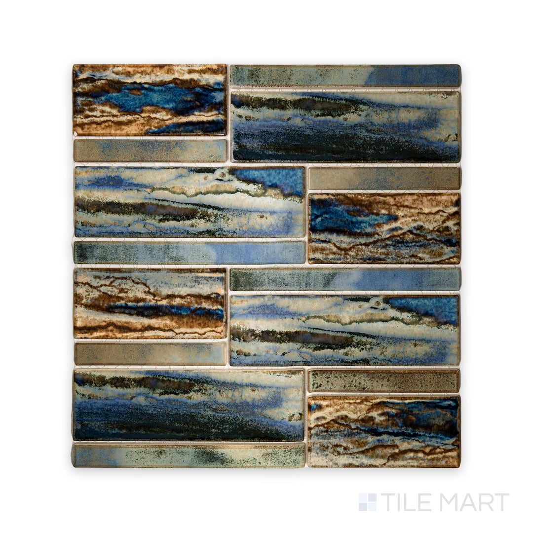 Close-up image showcasing the OMEGA AQUA TERRA showing off its intricate design and polished GLOSSY. Its depth of color adds a subtle yet striking visual impact.