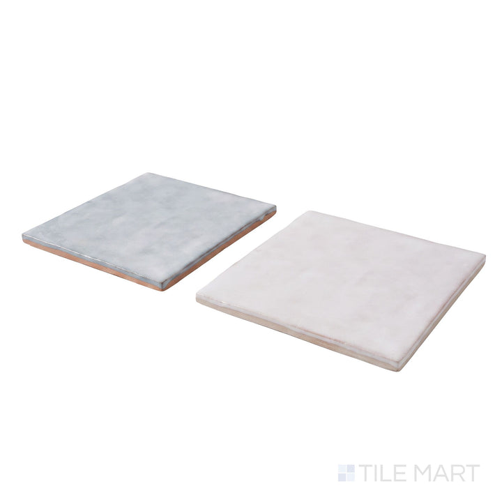 Corner shot of Melody tile in Easton White and Eme Ash, revealing its edge profile and luminous glossy glaze.