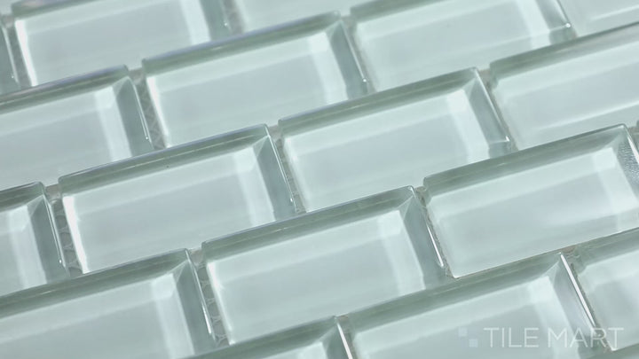Video showcasing Vidrofina Maritime White Brick Glossy Glass Mosaic. A glossy white glass brick mosaic, delivering timeless sophistication to kitchen and bathroom spaces.